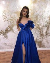 Load image into Gallery viewer, Sweetheart A-line Prom Dresses Long With Pockets Royal Blue Satin Evening Dress