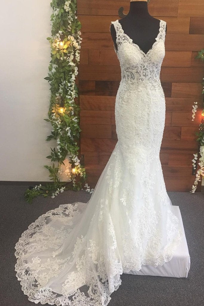 Mermaid Lace Beads Appliques V Neck Ivory Wedding Dresses Long Bridal Dress RS657
