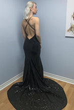 Load image into Gallery viewer, Mermaid Spaghetti Straps Backless Black Sequined Prom Dresses V Neck Formal Dress P1005