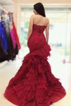 Load image into Gallery viewer, Sexy Mermaid Sweetheart Burgundy Strapless Lace Appliques Lace up Tulle Prom Dresses P1026