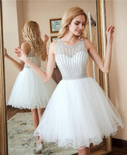 Load image into Gallery viewer, Scoop A Line White Homecoming Dresses Sequins Above Knee Tulle Short Prom Dresses H1100
