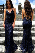 Load image into Gallery viewer, Sexy Mermaid Spaghetti Straps Lace Backless Navy Blue Prom Dress Long Evening Dresses P1099