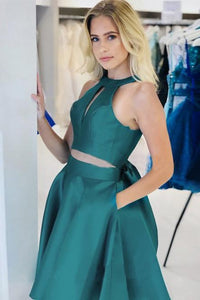 Simple A Line Open Back Dark Green Halter Short Homecoming Dress With Pockets H1278