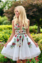Load image into Gallery viewer, Simple Short Lace White Homecoming Dress with Appliques V Neck Short Prom Dress RS735