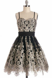 Simple Spaghetti Straps Black Tulle Vintage Homecoming Dress with Lace Appliques RS860
