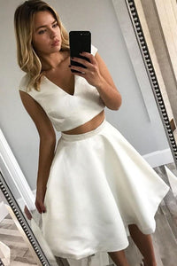 Simple Two Pieces V Neck Ivory Short Prom Dresses Knee Length Homecoming Dress H1150
