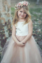 Load image into Gallery viewer, Stunning Sleeveless A Line Satin Bowknot Pink Flower Girl Dresses with Round Neck FG1009