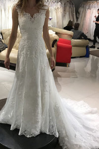 Stunning Sleeveless V Neck Sweep Train Lace Wedding Dresses