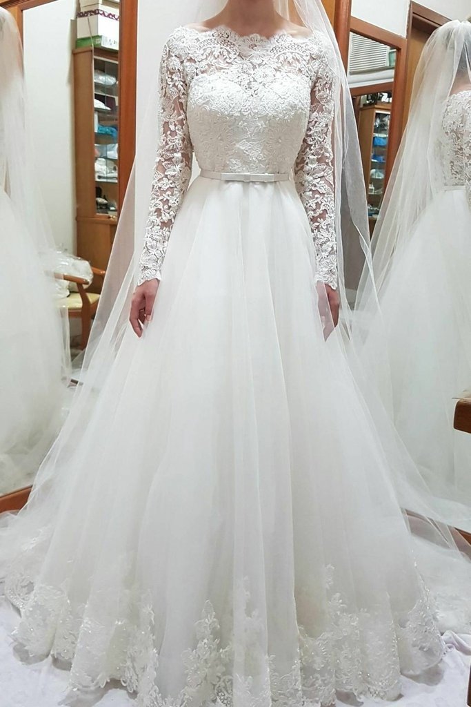 Unique Bateau Lace and Tulle Wedding Dresses Long Sleeves Bridal Dresses RS656