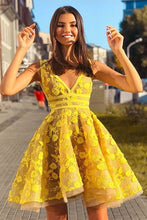 Load image into Gallery viewer, Vintage Yellow Lace Appliques V Neck Short Party Dress Above Knee Homecoming Dress H1149