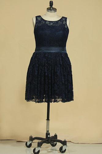 2024 Lace Homecoming Dresses Scoop Short/Mini