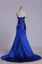 Load image into Gallery viewer, 2024 Mermaid Strapless Dark Royal Blue Sweep Train Elastic Satin With Beadings Prom Dresses
