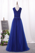Load image into Gallery viewer, 2024 Prom Dresses A Line Scoop Tulle With Beading Floor Length