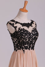 Load image into Gallery viewer, 2024 Two-Tone Prom Dresses Scoop A-Line Chiffon With Black Applique New