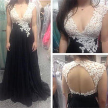 Load image into Gallery viewer, White Lace Top V-Neck Black Chiffon A-line Sleeveless Open Back Popular Prom Dresses RS178