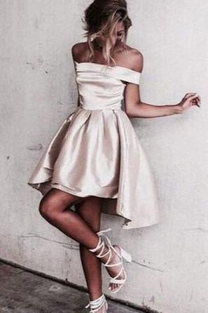 Sexy Off the Shoulder Light Champagne Prom Dress Short Prom Dresses Homecoming Dress RS701