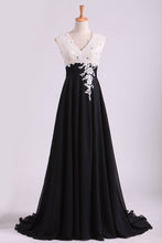 Load image into Gallery viewer, 2024 Exceptional Two-Tone V-Neck Prom Dresses A-Line With Ruffles &amp; Applique