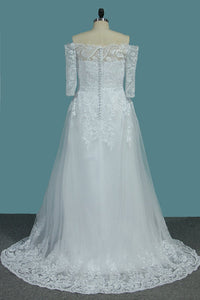2024 Tulle A Line Boat Neck 3/4 Length Sleeves Wedding Dresses With Applique