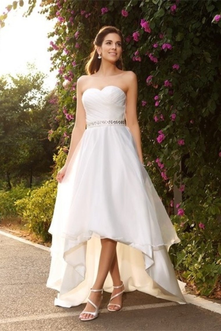 High Loe Ivory Sweetheart Open Back Simple Elegant Wedding Dresses