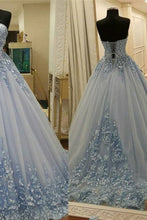 Load image into Gallery viewer, 2024 Prom Dresses Sweetheart A Line Tulle With Handmade Flowers Lace Up