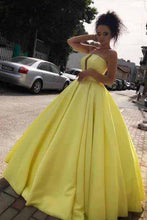 Load image into Gallery viewer, Princess Yellow Prom Dresses Ball Gown Simple Strapless Long Party Dresses P1049