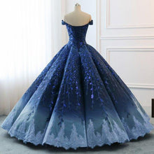 Load image into Gallery viewer, Ball Gown Navy Blue Lace Applique Ombre Off the Shoulder Princess Quinceanera Dresse RS269