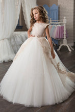 Load image into Gallery viewer, 2024 Flower Girl Dresses Ball Gown Scoop Tulle With Applique