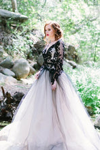 Load image into Gallery viewer, Long Sleeves Wedding Dresses Black Appliques Bridal Dresses Tulle