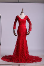 Load image into Gallery viewer, 2024 V-Neck Evening Dresses Mermaid With Applique Lace And Tulle