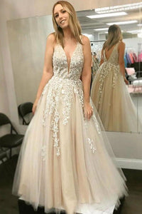 2024 Prom Dress Tulle A-Line V-Neck Floor Length With Appliques