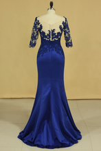 Load image into Gallery viewer, 2024 Bateau Dark Royal Blue Mother Of The Bride Dresses 3/4 Length Sleeve With Applique Satin Dark Royal Blue