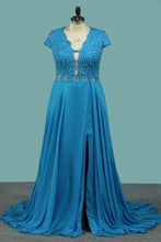 Load image into Gallery viewer, 2023 V Neck Short Sleeves Prom Dresses Chiffon With Beading And Slit Sweep Train