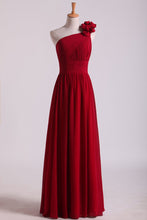 Load image into Gallery viewer, 2024 One Shoulder Bridesmaid Dresses Chiffon With Handmade Flower Burgundy/Maroon
