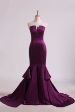 Load image into Gallery viewer, 2024 Notched Neckline Prom Dresses Satin Mermaid/Trumpet