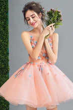 Load image into Gallery viewer, Short A Line Lace Up Back Homecoming Dress With Flowers