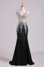 Load image into Gallery viewer, 2024 V Neck Prom Dresses Mermaid Chiffon&amp;Tulle Sweep Train With Beading Backless