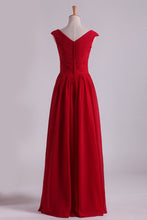 Load image into Gallery viewer, 2024 Burgundy Off The Shoulder Evening Dresses A Line Ruched Bodice Chiffon Floor Length
