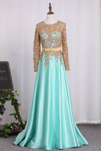 2024 Scoop Long Sleeves Satin A Line With Applique Evening Dresses