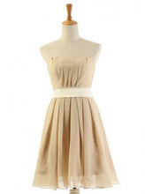 Load image into Gallery viewer, Latest A-line Strapless Knee-Length Chiffon Bridesmaid Dresses RS479