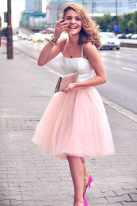 Simple Two Pieces A-line Scoop Spaghetti Straps Tulle Ruffles Short Homecoming Dresses RS942