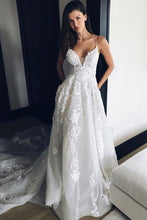 Load image into Gallery viewer, Charming Spaghetti Straps Long Ivroy Lace Wedding Dresses Wedding Gowns