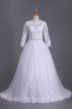 Load image into Gallery viewer, 2023 3/4 Length Sleeve Bateau Wedding Dresses Tulle With Applique Court Train