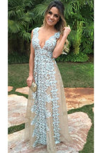 Load image into Gallery viewer, 2024 V Neck Prom Dresses A Line Tulle With Applique Sweep Train