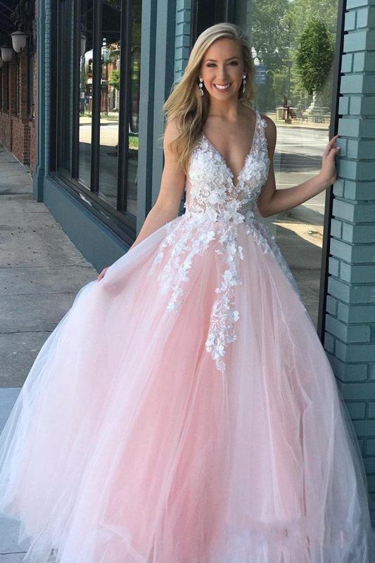 Charming Ball Gown V Neck Tulle Lace Appliques Prom Dresses, Evening SRS20397