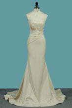Load image into Gallery viewer, 2024 Mermaid Evening Dresses Off The Shoulder With Ruffles Sweep Train
