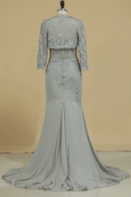 Load image into Gallery viewer, 2024 3/4 Length Sleeve Mother Of The Bride Dresses Strapless With Applique Sweep Train