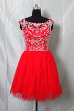 Load image into Gallery viewer, Homecoming Dresses 2024 Scoop Short/Mini Tulle Beaded Open Back