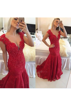 Load image into Gallery viewer, 2024 Prom Dresses Mermaid V Neck Tulle With Beads And Applique Sweep Train