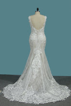 Load image into Gallery viewer, 2024 Mermaid Straps Lace Wedding Dresses With Applique Open Back Court Train