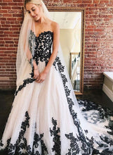 Load image into Gallery viewer, A Line Sweetheart Strapless White Tulle Black Lace Appliques Formal Prom Dresses SRS15558
